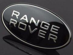 Чернее чёрного: Kahn Design доработал Range Rover Velar