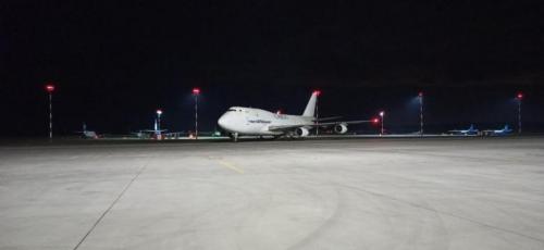 Грузовой Boeing 747 с большим грузом медицинского назначения приземлился в Минске