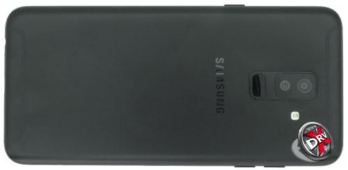 Samsung Galaxy A6+ (2018). Вид сзади