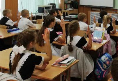 Глава Минпросвещения допустил продление занятий в школах до 8 июня