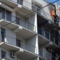 В Одессе в многоэтажке тушили пожар