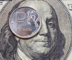 Рубль показывает устойчивый рост против доллара