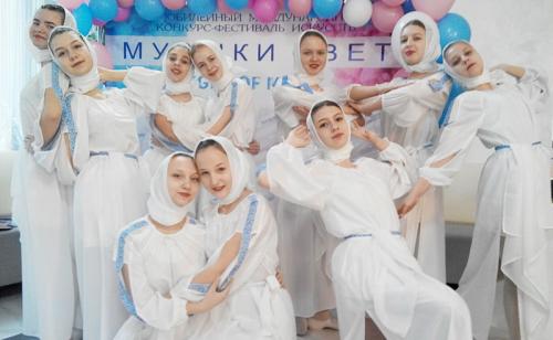 Ансамбль «Колорит» Клецкой ДШИ стал призером международного фестиваля искусств