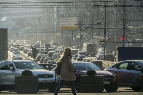 ЦОДД предупредил о предпраздничных пробках в Москве