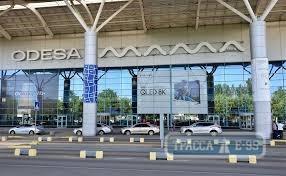 Аэропорт приносит Одессе сущие копейки